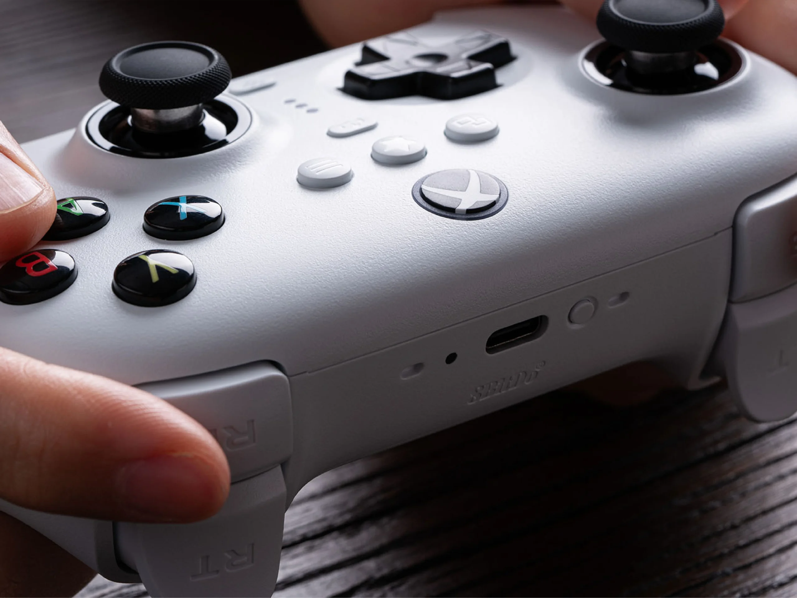 8BitDo Ultimate 3-mode Controller for Xbox